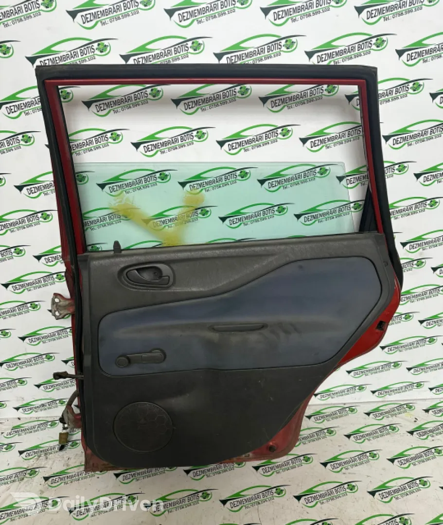 Usa spate dreapta Mitsubishi Space Star  [facelift] [2002 - 2005] Minivan 1.3 MT (82 hp)
