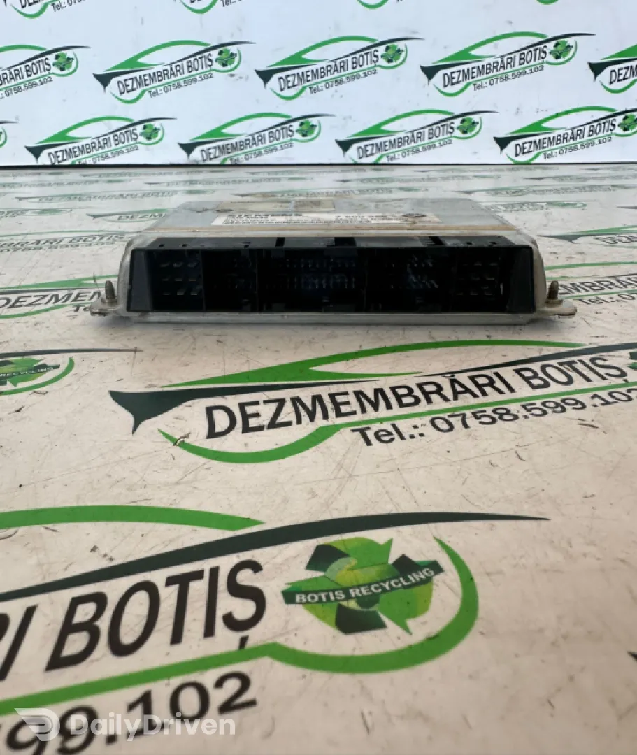 Calculator motor ECU 1U0 920 811 F BMW Seria 3 E46 [1997 - 2003] Sedan 4-usi 320i MT (150 hp)