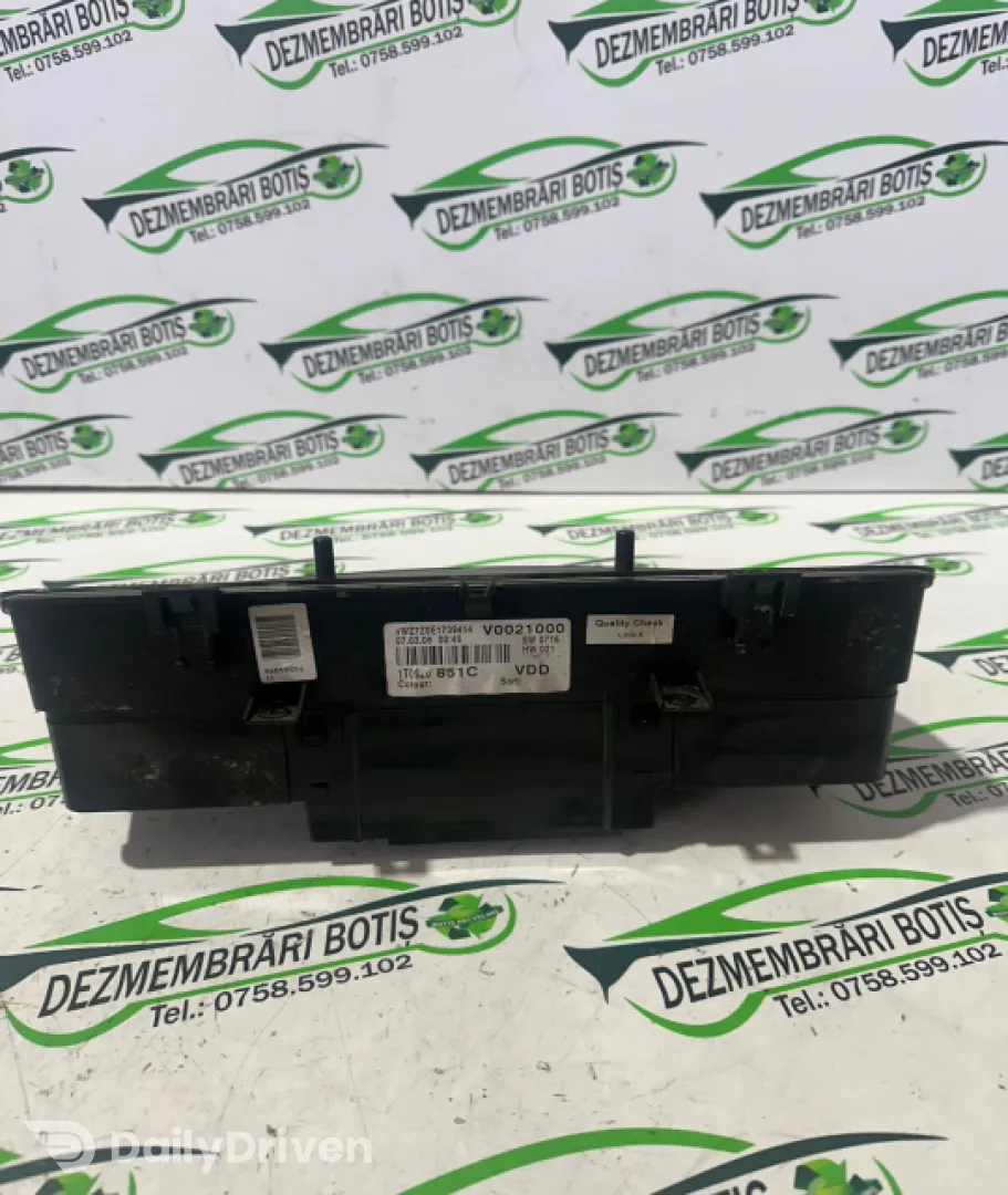 Ceasuri bord plasma V0021000 Volkswagen VW Caddy 3 [2004 - 2010] Maxi minivan 4-usi 1.9 TDI MT (105 hp)