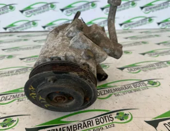 Compresor AC Volkswagen VW Polo 4 9N [2001 - 2005] Hatchback 5-usi 1.4 16V MT (101 hp)
