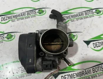 Clapeta acceleratie Audi A4 B5 [1994 - 1999] Avant wagon 5-usi 1.6 MT (101 hp)