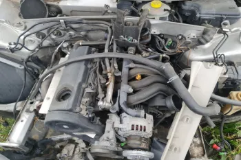 Clapeta acceleratie Audi A4 B5 [1994 - 1999] Avant wagon 5-usi 1.6 MT (101 hp)