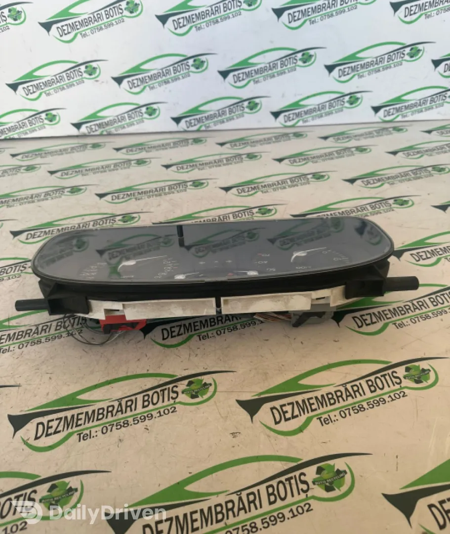 Ceasuri bord Renault Laguna 2 [2001 - 2005] Grandtour wagon 1.6 MT (110 hp)
