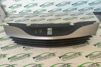Grila radiator Renault Laguna 2 [2001 - 2005] Grandtour wagon 1.6 MT (110 hp)