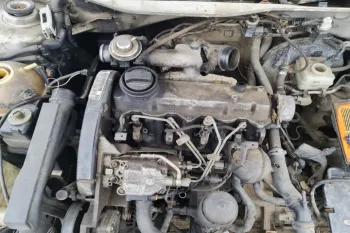 Buton deschidere usita rezervor Skoda Octavia  [facelift] [2000 - 2010] Liftback 5-usi 1.9 TDI MT (110 hp)