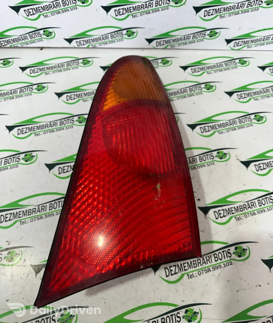 Lampa stop stanga pe aripa Ford Focus  [1998 - 2004] Hatchback 5-usi 1.6 MT (101 hp)