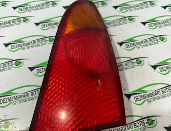 Lampa stop stanga pe aripa Ford Focus  [1998 - 2004] Hatchback 5-usi 1.6 MT (101 hp)
