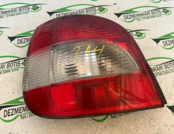 Lampa stop stanga pe aripa Renault Megane  [facelift] [1999 - 2003] wagon 1.6 MT (107 hp)