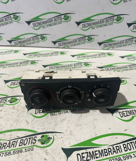 Comanda AC 52485189 Renault Laguna 2 [2001 - 2005] Liftback 1.6 MT (110 hp)