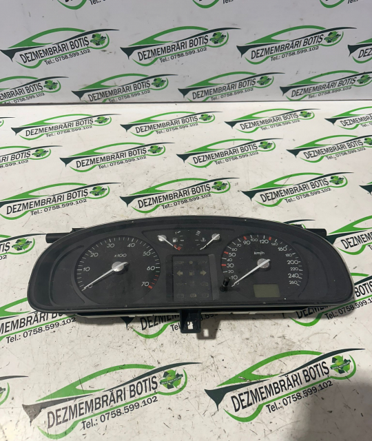 Ceasuri bord 8200218861 Renault Laguna 2 [2001 - 2005] Liftback 1.6 MT (110 hp)