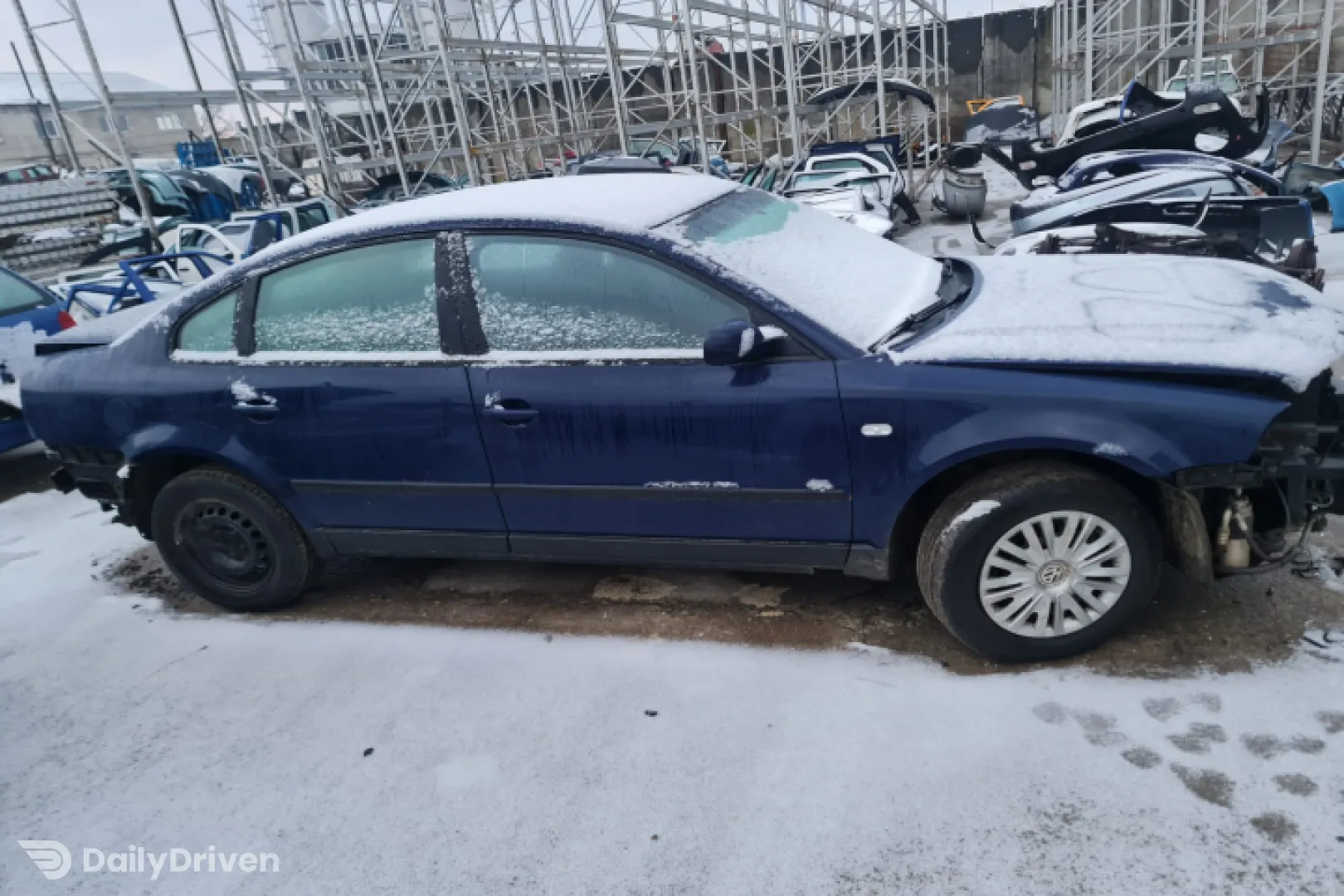 Broasca usa fata stanga Volkswagen VW Passat B5.5 [facelift] [2000 - 2005] Sedan 1.9 TDI MT (101 hp)