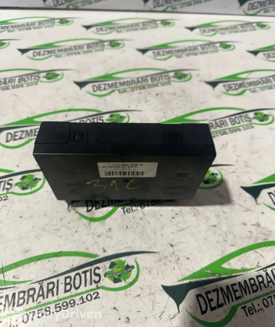 Calculator confort 1 CO 962 258 N Volkswagen VW Golf 4 [1997 - 2006] Hatchback 5-usi 1.4 MT (75 hp)