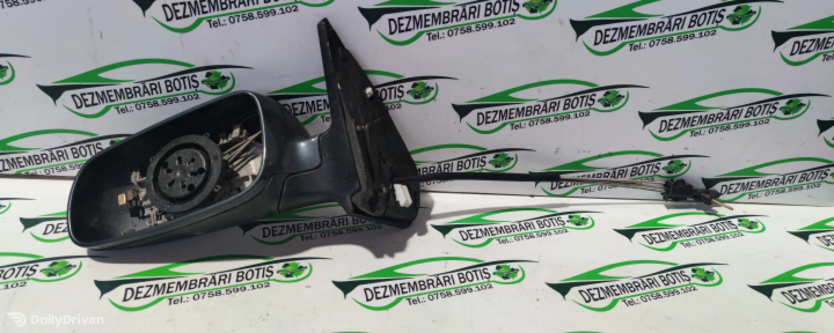 Oglinda stanga /310 Volkswagen VW Golf 4 [1997 - 2006] Hatchback 5-usi 1.4 MT (75 hp)