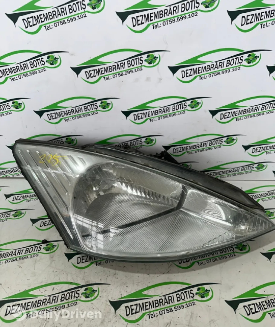 Far dreapta Ford Focus  [1998 - 2004] Hatchback 5-usi 1.6 MT (101 hp)