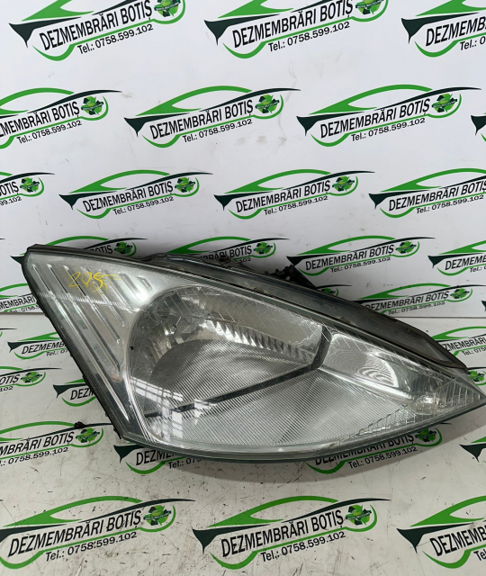 Far dreapta Ford Focus  [1998 - 2004] Hatchback 5-usi 1.6 MT (101 hp)
