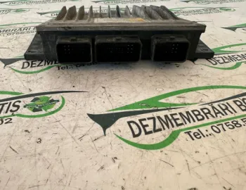 Calculator motor ECU 8200513113 Dacia Logan  [2004 - 2008] Sedan 1.5 D MT (70 hp)