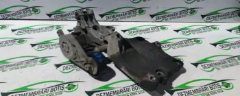 Suport compresor AC 038 903 143 a Volkswagen VW Caddy 3 [2004 - 2010] Maxi minivan 4-usi 1.9 TDI MT (105 hp)