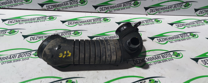 Tubulatura intercooler 8e0 129 615 Volkswagen VW Passat B5.5 [facelift] [2000 - 2005] Sedan 1.9 TDI MT (101 hp)