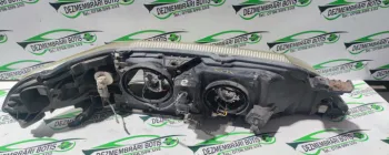 Far stanga Renault Laguna 2 [2001 - 2005] Liftback 1.6 MT (110 hp)