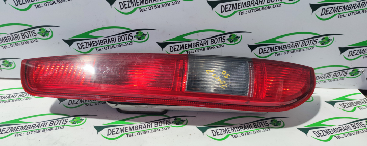 Lampa stop stanga pe aripa Ford Focus 2 [2004 - 2008] wagon 5-usi 1.6 TDCi MT (109 hp)