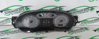 Ceasuri bord Renault Clio 2 [facelift] [2001 - 2005] Symbol Sedan 1.5 dCi MT (65 hp)
