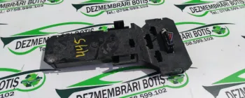 Soclu becuri lampa stop pe aripa stanga Volkswagen VW Passat B5 [1996 - 2000] Sedan 4-usi 1.9 TDI MT (110 hp)