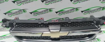 Grila bara fata centru Chevrolet Aveo T200 [2003 - 2008] Sedan 1.4 MT (82 hp)