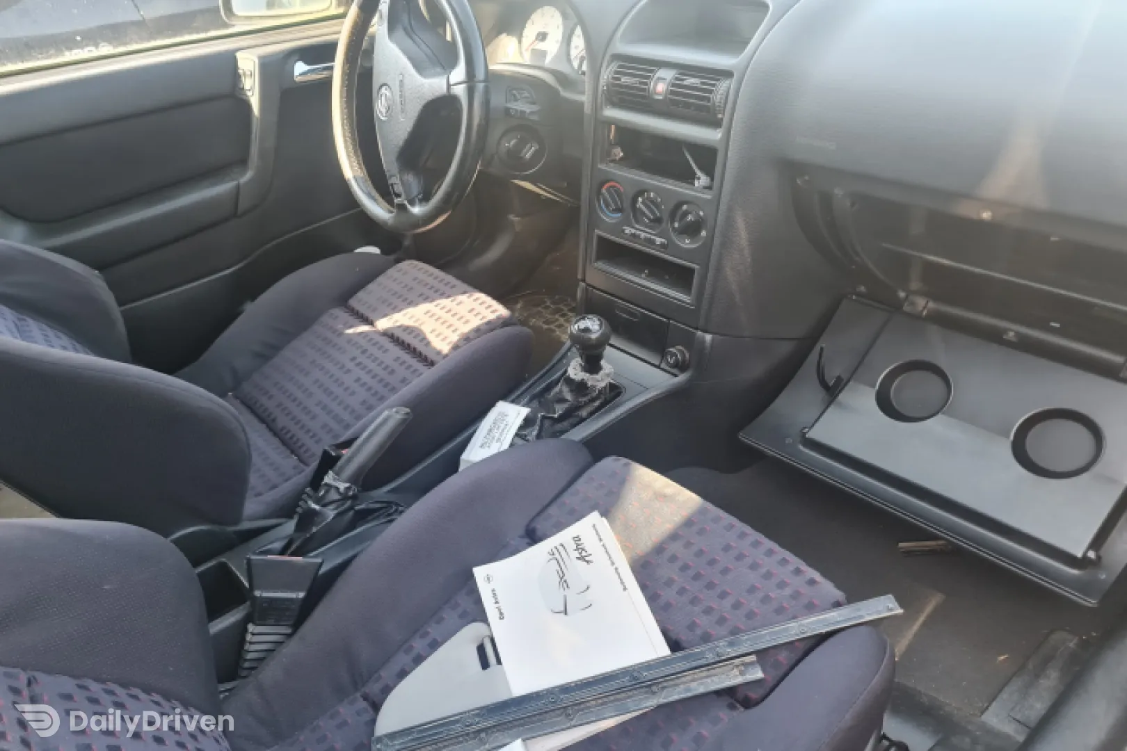 Aeroterma 885001755 Opel Astra G [1998 - 2009] wagon 5-usi 1.6 MT (75 hp)