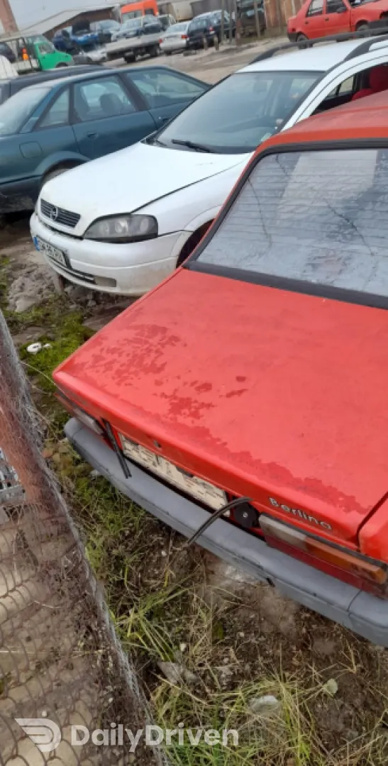 Tubulatura admisie 8200238305C Dacia 1310 3 [1998 - 2004] Sedan 1.4 MT (63 hp)