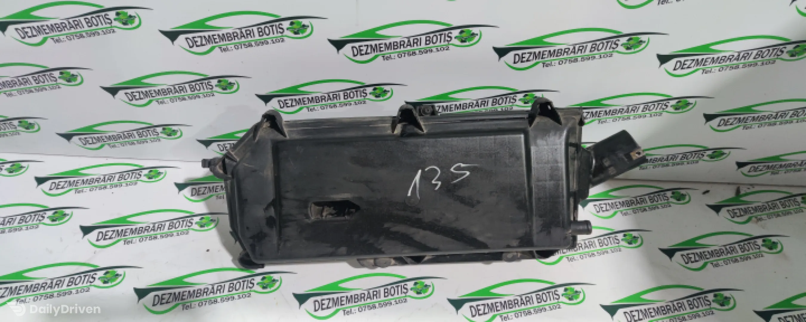 Carcasa filtru aer Volkswagen VW Golf 4 [1997 - 2006] Hatchback 5-usi 1.4 MT (75 hp)