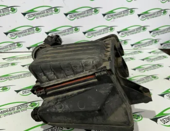 Carcasa filtru aer 90571325 Opel Corsa B [1993 - 2000] Hatchback 3-usi 1.2i MT (45 hp)