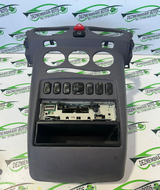 Consola centrala 1688203610 Mercedes-Benz A-Class W168 [1997 - 2001] Hatchback A 140 MT (82 hp)
