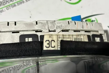 Ceasuri bord 8D0919033C Audi A4 B5 [1994 - 1999] Sedan 1.6 MT (101 hp)