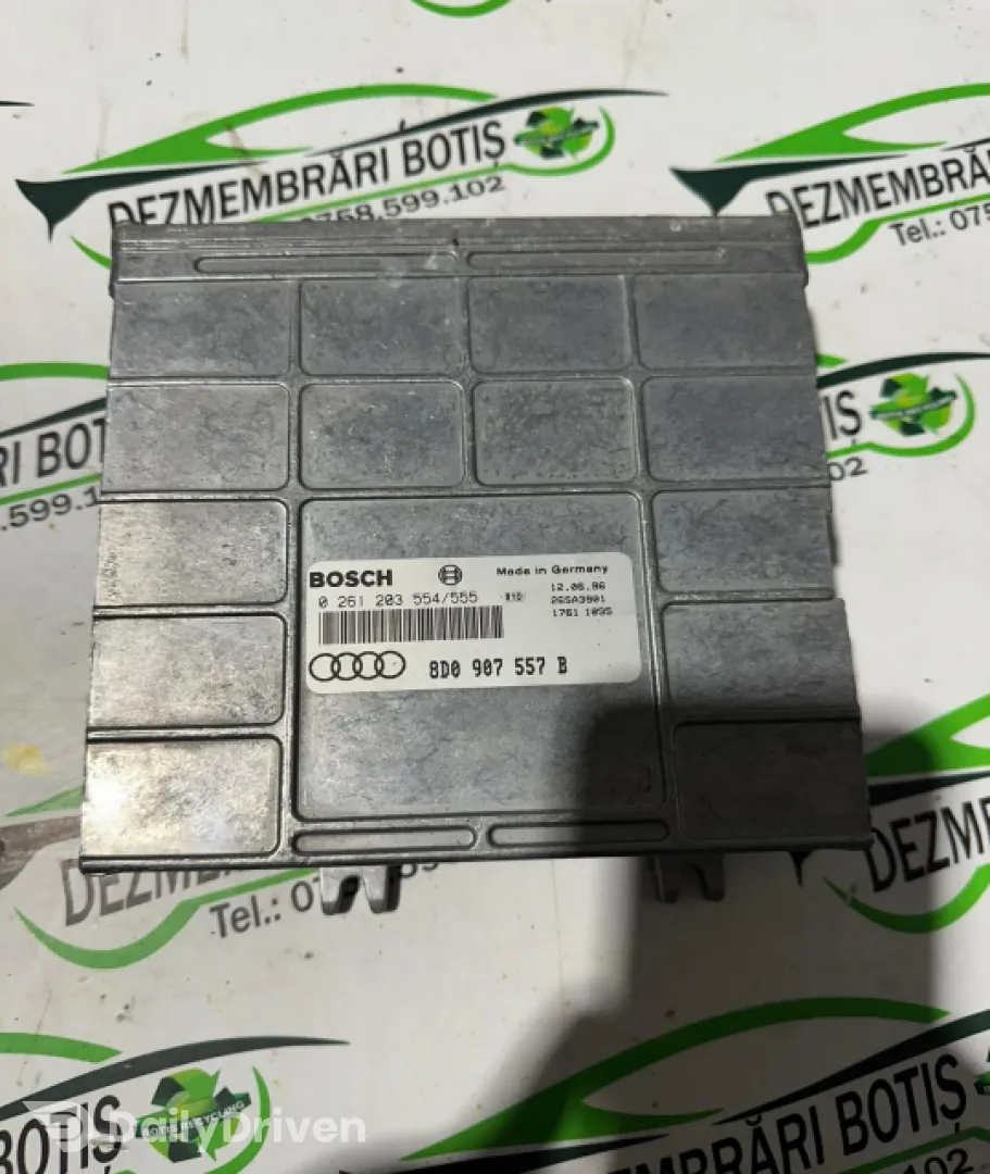 Calculator motor ECU 8D090557B Audi A4 B5 [1994 - 1999] Sedan 1.6 MT (101 hp)
