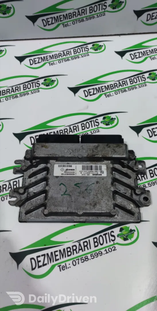 Calculator motor ECU 8200483732 Dacia Logan  [2004 - 2008] Sedan 1.6 MT (87 hp)