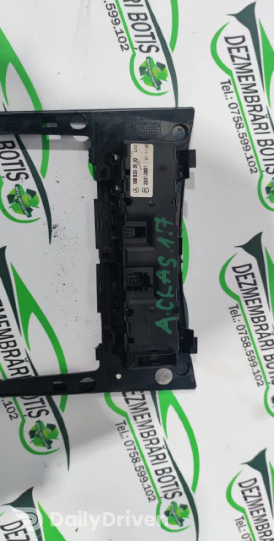 Calculator motor ECU A 668 153 09 79 Mercedes-Benz A-Class W168 [1997 - 2001] Hatchback