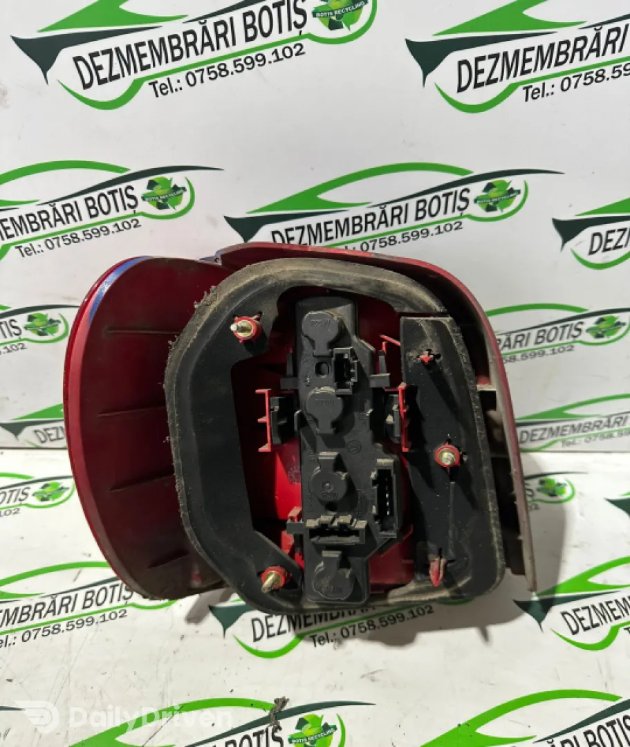 Lampa stop dreapta pe aripa Volkswagen VW Polo 3 6N [facelift] [2000 - 2002] Hatchback 5-usi 1.4 MT (60 hp)