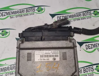 Calculator motor ECU 03D 906 033 C Skoda Fabia 6Y [1999 - 2004] Hatchback 5-usi 1.2 MT (54 hp)