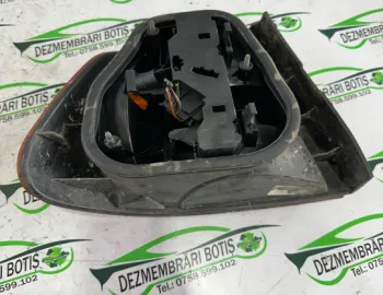 Lampa stop dreapta pe aripa Volkswagen VW Polo 3 6N [1994 - 2001] Classic Sedan 1.9 D MT (64 hp)