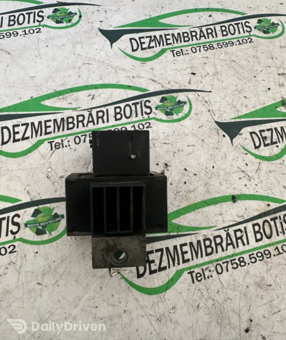 Releu bujii incandescente Renault Megane 2 [2002 - 2006] wagon 1.9 dCi MT (120 hp)