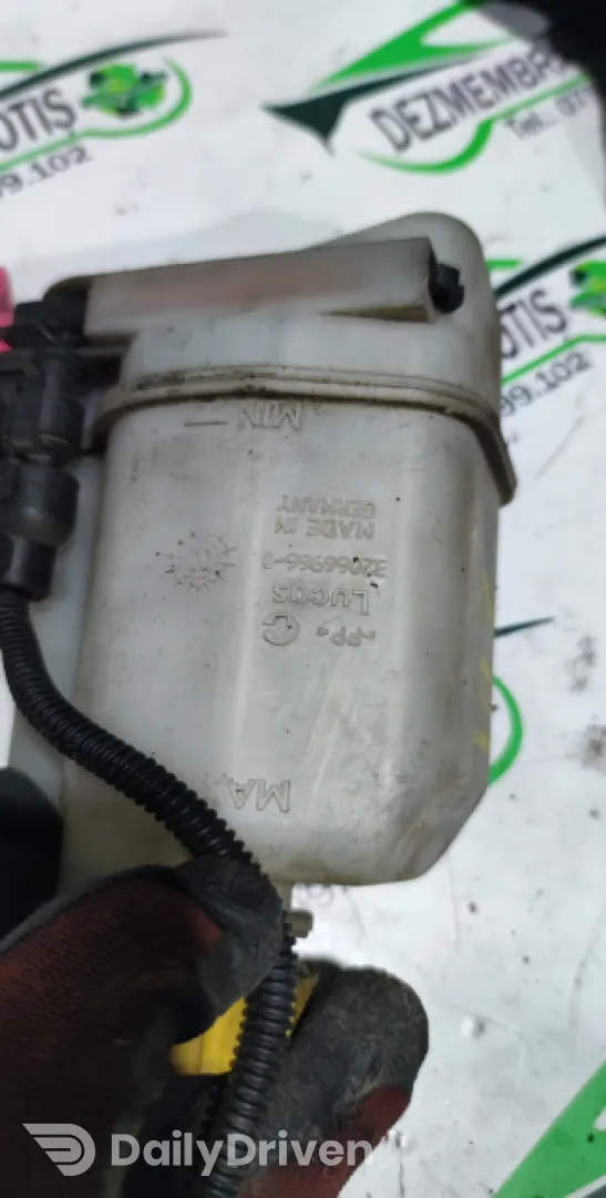 Vas lichid servodirectie /501 Volkswagen VW Golf 4 [1997 - 2006] Hatchback 5-usi 1.4 MT (75 hp)