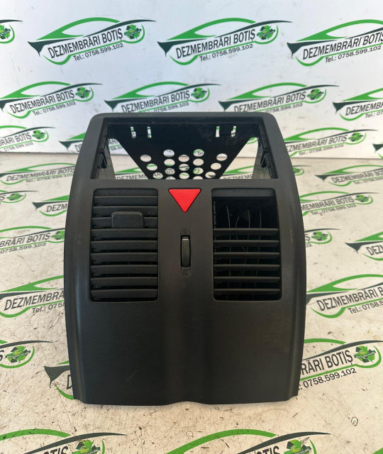Grila ventilatie bord centru Volkswagen VW Polo 3 6N [facelift] [2000 - 2002] Hatchback 5-usi 1.4 16V MT (101 hp)