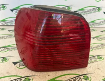 Lampa stop stanga pe aripa Volkswagen VW Polo 3 6N [facelift] [2000 - 2002] Hatchback 5-usi 1.4 16V MT (101 hp)