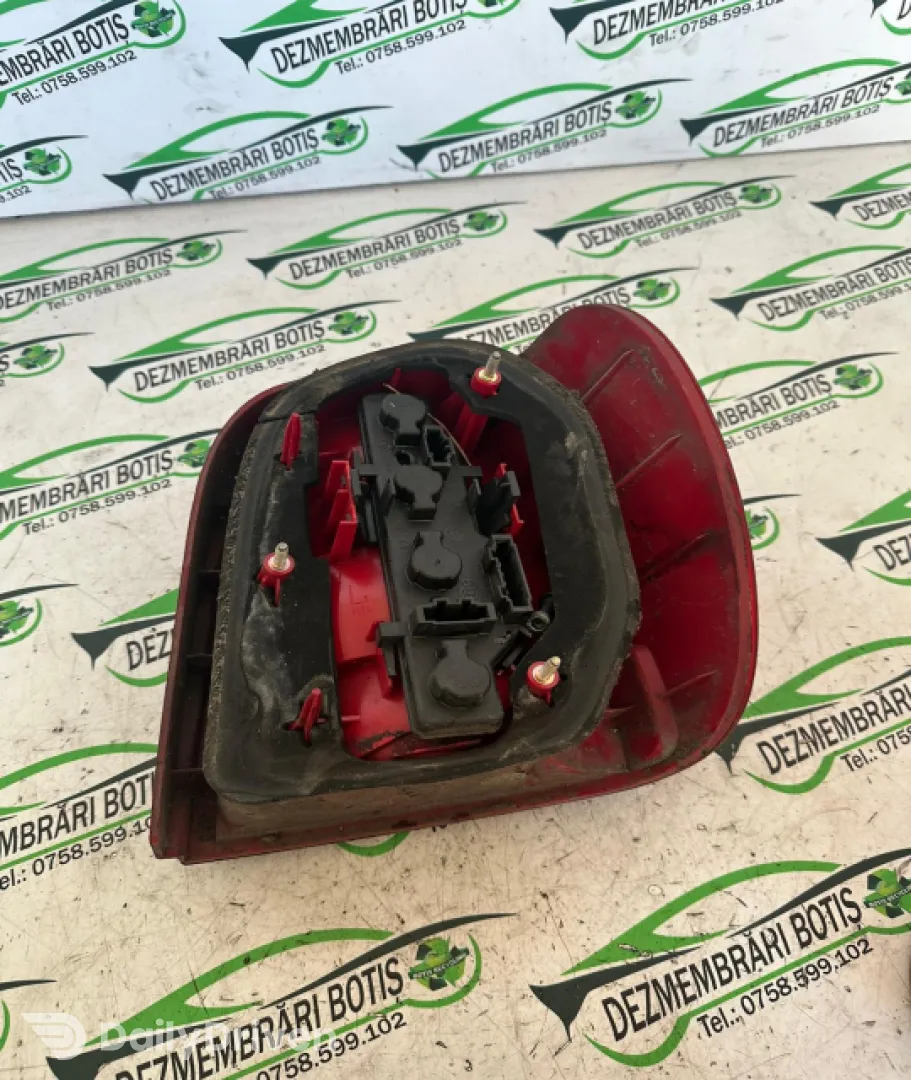 Lampa stop stanga pe aripa Volkswagen VW Polo 3 6N [facelift] [2000 - 2002] Hatchback 5-usi 1.4 16V MT (101 hp)