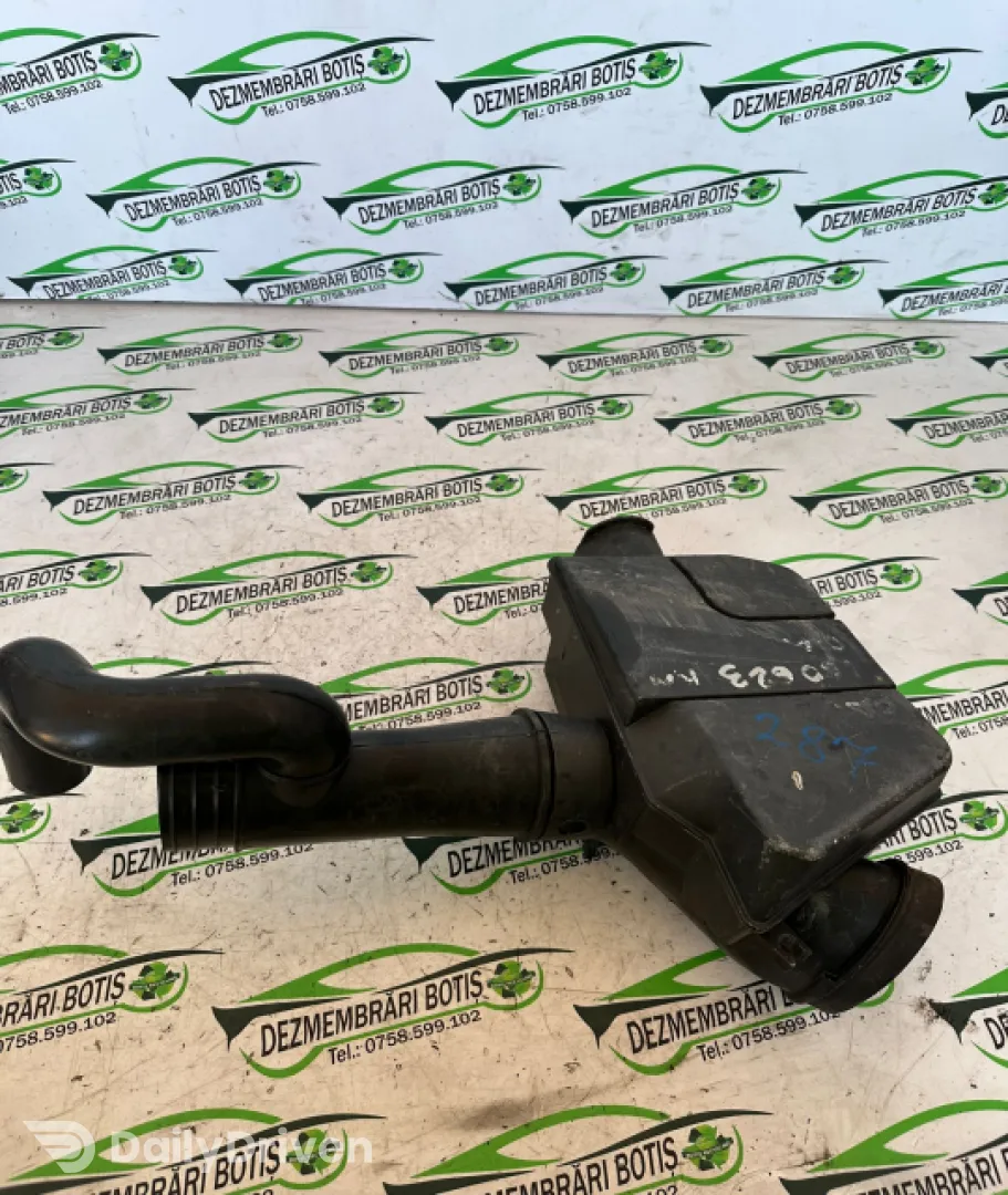 Carcasa filtru aer Renault Laguna 2 [2001 - 2005] Liftback 1.6 MT (110 hp)