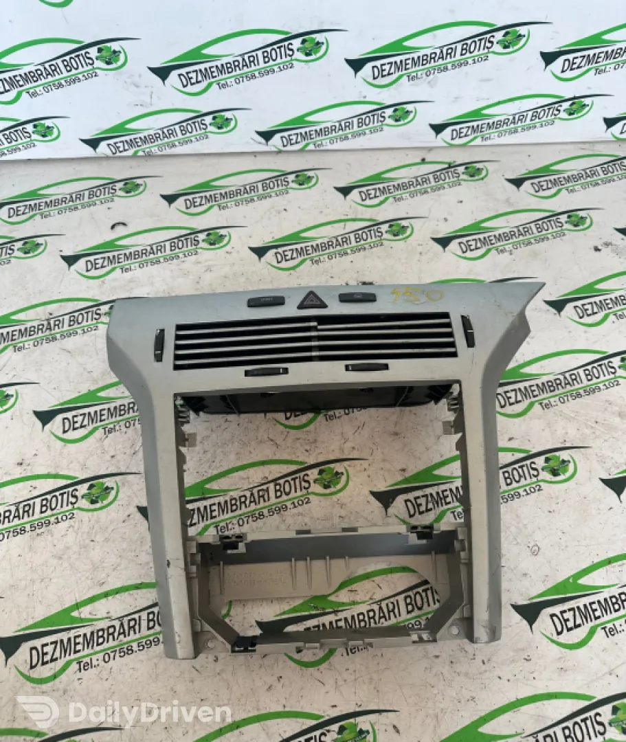 Grila ventilatie bord centru Opel Astra H [2004 - 2007] Hatchback 1.9 CDTI MT (150 hp)