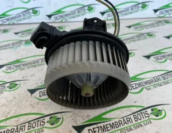 Ventilator aeroterma AV272700-0311 Suzuki Swift 3 [2004 - 2010] Hatchback 5-usi 1.3 MT (92 hp)