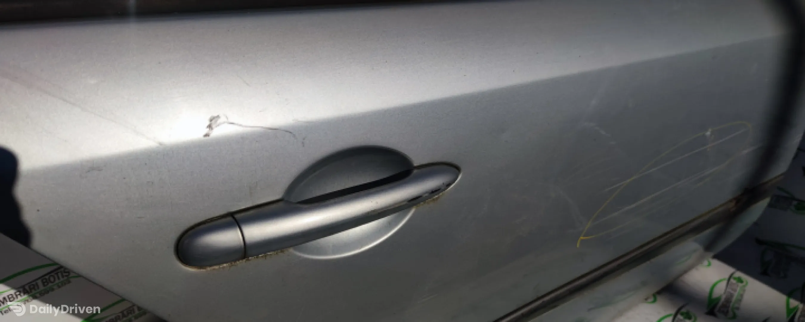 Maner deschidere din exterior usa spate dreapta Renault Laguna 2 [2001 - 2005] Grandtour wagon 1.6 MT (110 hp)
