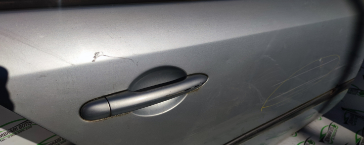 Maner deschidere din exterior usa spate dreapta Renault Laguna 2 [2001 - 2005] Grandtour wagon 1.6 MT (110 hp)