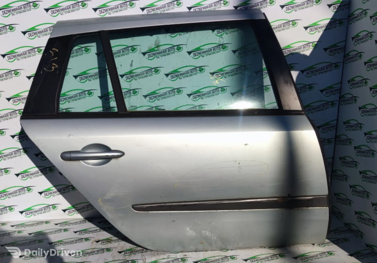 Geam usa spate dreapta Renault Laguna 2 [2001 - 2005] Grandtour wagon 1.6 MT (110 hp)